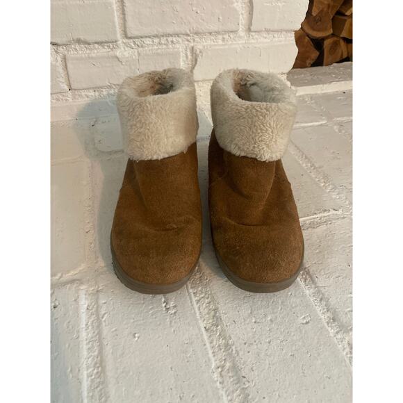 Minnetonka Ankle Boots Suede Faux Fur Lined Women's Size 8 - Picture 2 of 6